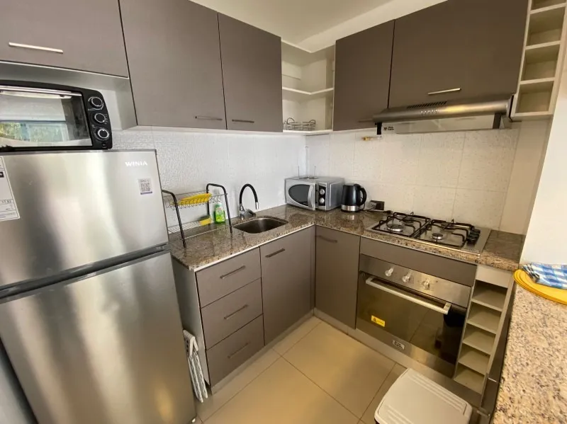 D_NQ_NP_2X_722476-MLC86286637145_062025-F-espectacular-departamento-con-vista-al-mar-frente-a-la-playa